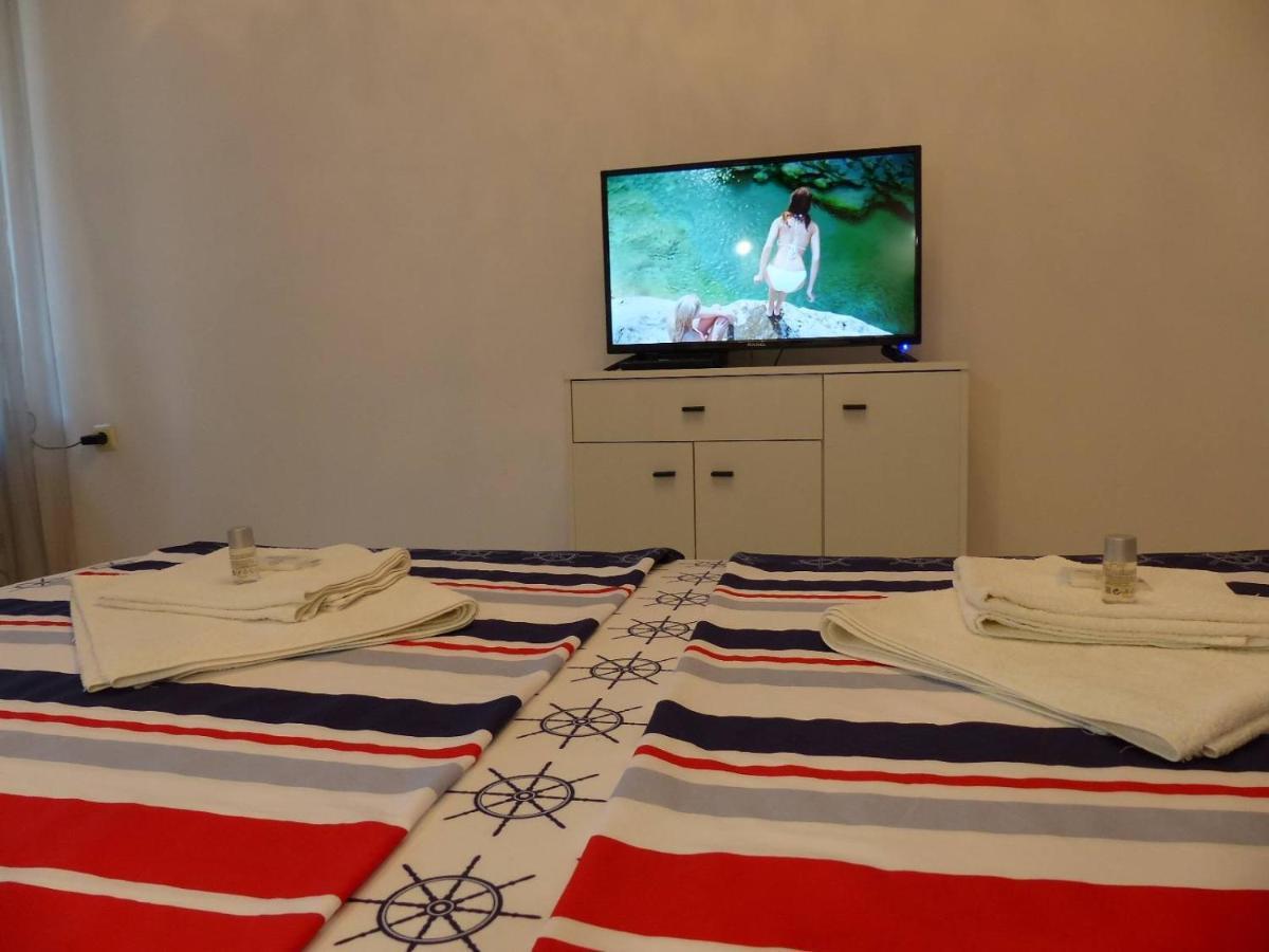 Apartament Holiday Бургас Екстериор снимка