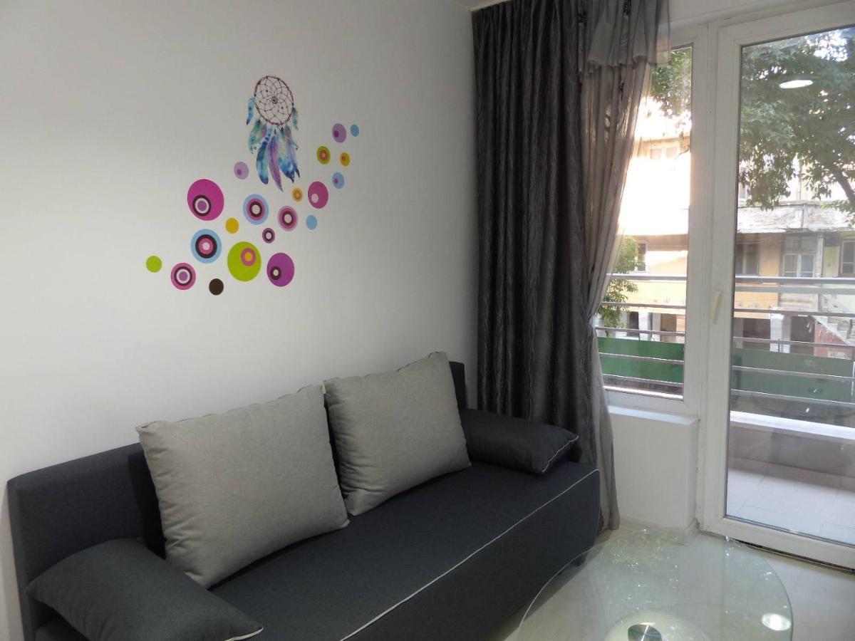 Apartament Holiday Бургас Екстериор снимка